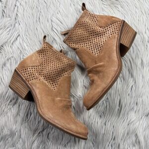 Sofft Women's 8 Tan Ambrea Suede Leather Ankle Boots Perforated Boho Western
